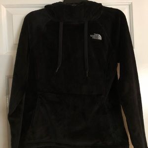 Like New • North Face Hoodie
